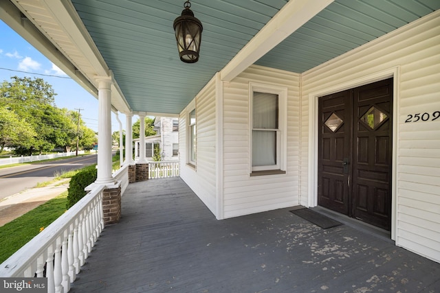 2505-2507 High St, Port Norris, NJ 08349 - view of wooden porch