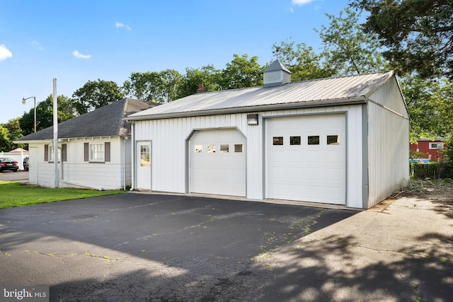 2505-2507 High St, Port Norris, NJ 08349 - view of detached garage