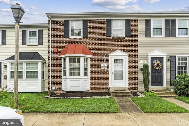 1804 Aberdeen Cir, Crofton, MD 21114 - townhome / multi-family property featuring brick siding