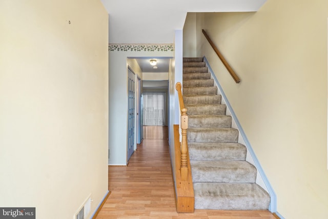 1804 Aberdeen Cir, Crofton, MD 21114 - staircase featuring wood finished floors and baseboards