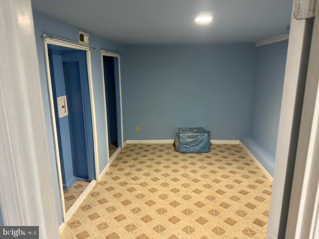 812 Emerson St NW, Washington, DC 20011 - empty room featuring baseboards