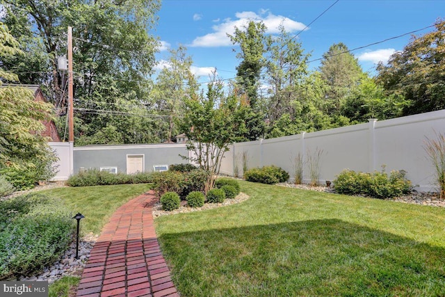 109 Wyomissing Blvd, Wyomissing, PA 19610 - view of yard
