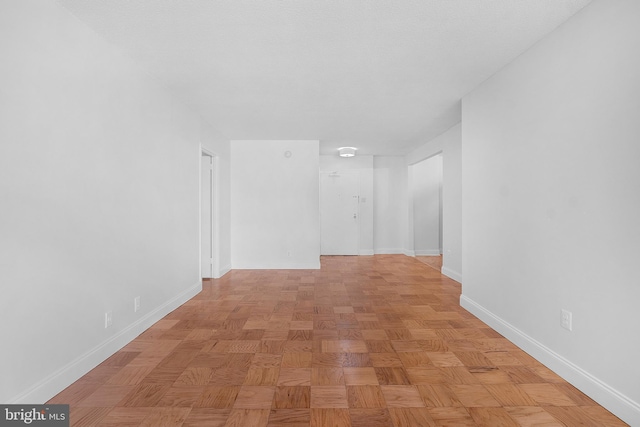 4515 Willard Ave Unit 915S, Chevy Chase, MD 20815 - hall featuring baseboards