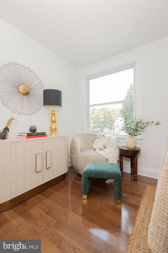 19023 Staleybridge Rd, Germantown, MD 20876 - sitting room featuring wood finished floors and baseboards