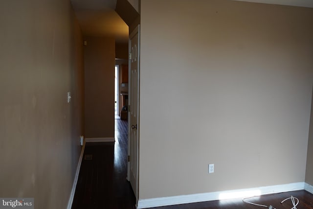 324 W 29th St, Baltimore, MD 21211 - hallway with dark wood-type flooring