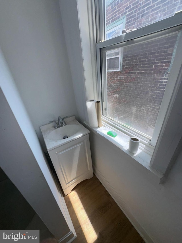 4335 N 15th St, Philadelphia, PA 19140 - detailed view of wood finished floors and a sink