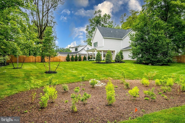 569 Riverside Dr, Princeton, NJ 08540 - view of yard