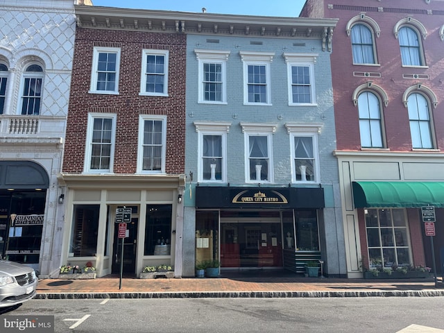 23 E Beverley St, Staunton, VA 24401 - view of property