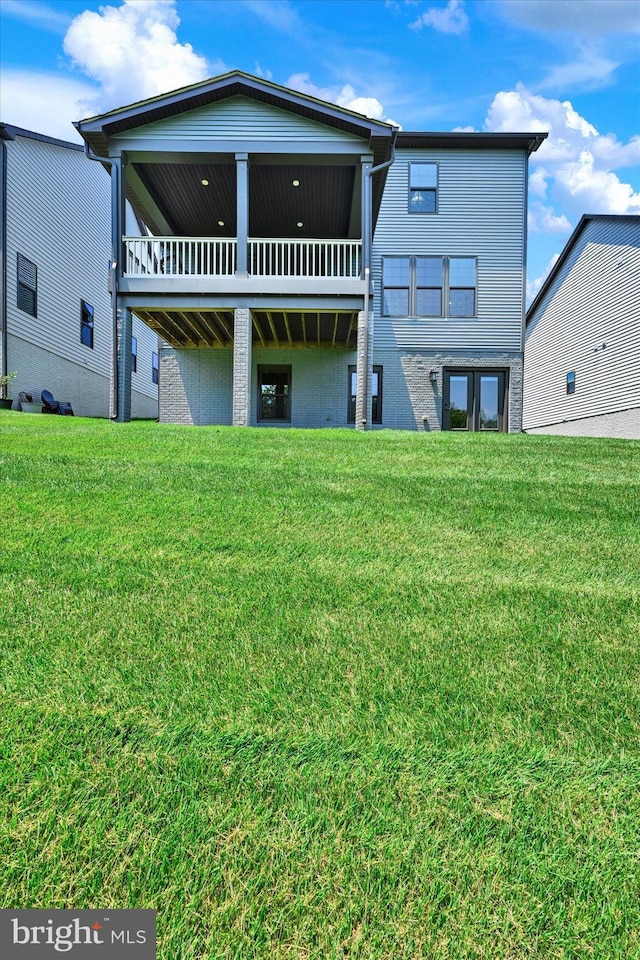 6071 Fallfish Ct, New Market, MD 21774 - rear view of property with a lawn and a deck