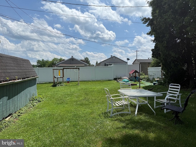 2230 Mckinley Ave, Reading, PA 19609 - view of fenced backyard