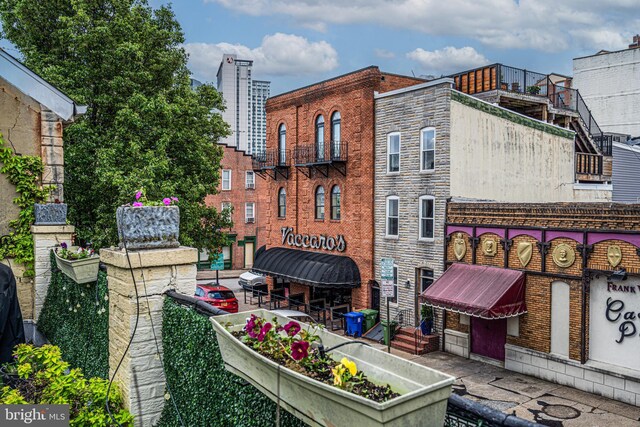 210 S High St, Baltimore, MD 21202 - view of building exterior