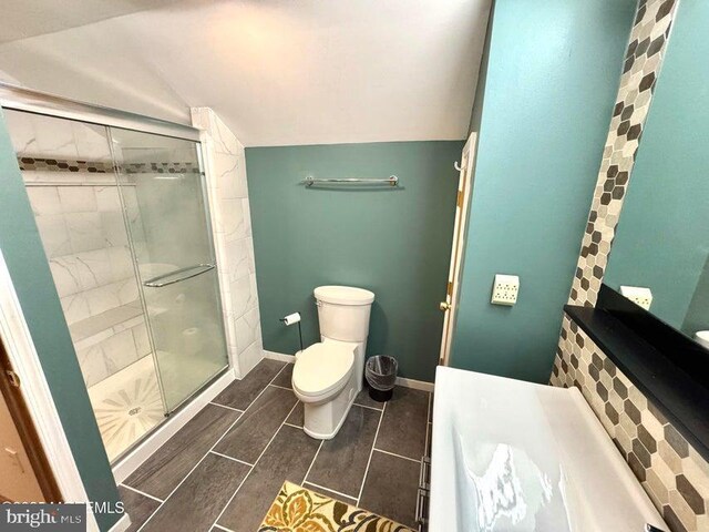 953 Capstan Dr, Forked River, NJ 08731 - full bath with a stall shower and lofted ceiling