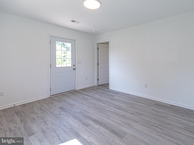 2450 Happy Creek Rd, Front Royal, VA 22630 - empty room with wood finished floors and baseboards