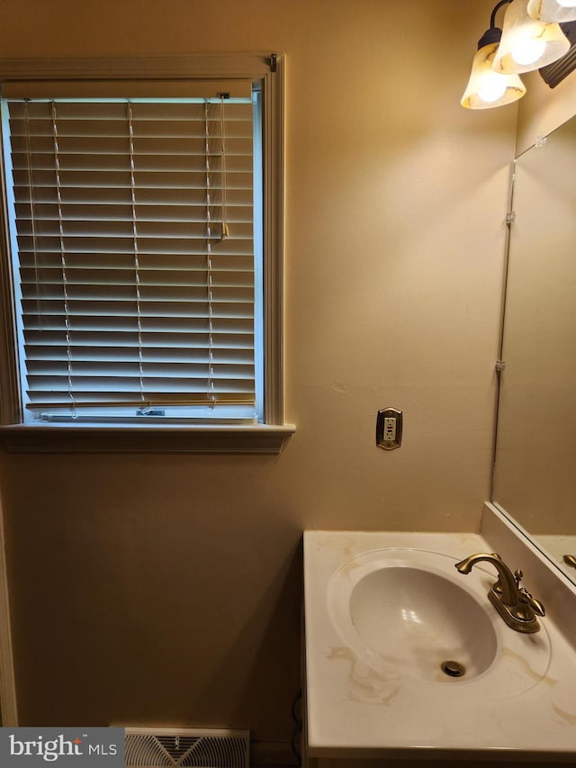 208 E 6th St, Lititz, PA 17543 - bathroom featuring vanity