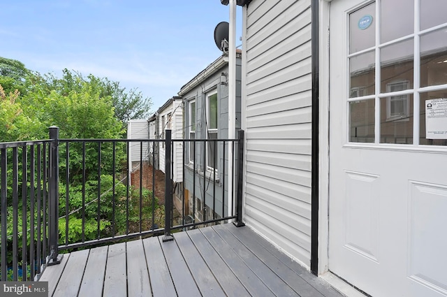 2002 E Lafayette Ave, Baltimore, MD 21213 - view of wooden deck
