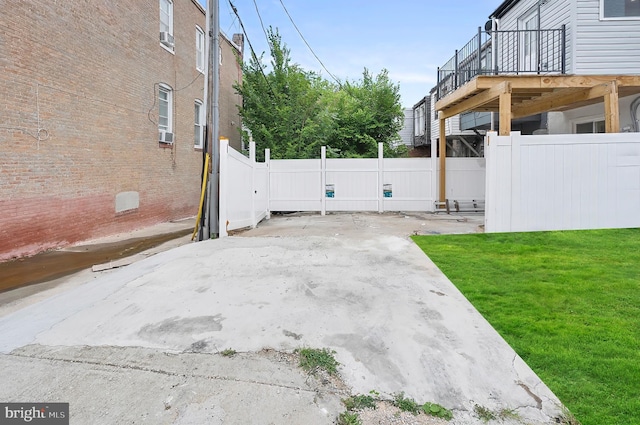 2002 E Lafayette Ave, Baltimore, MD 21213 - view of yard