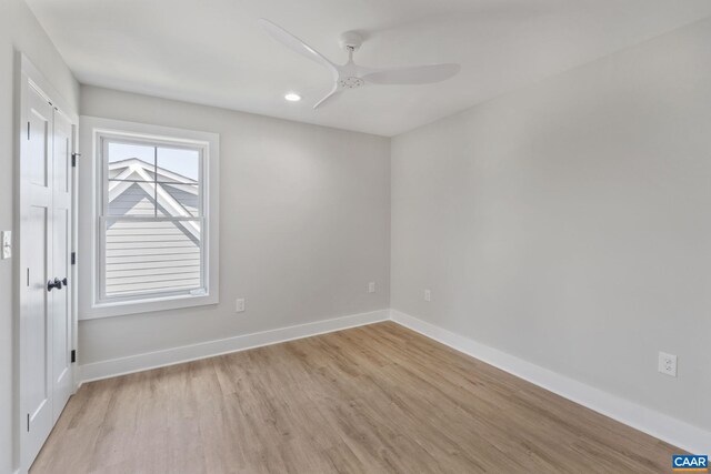 1603 Griffen Grv, Charlottesville, VA 22901 - spare room featuring light wood-style floors, ceiling fan, and recessed lighting