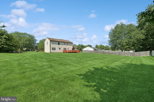 4 Monterey Ln, Manalapan, NJ 07726 - view of yard featuring a deck