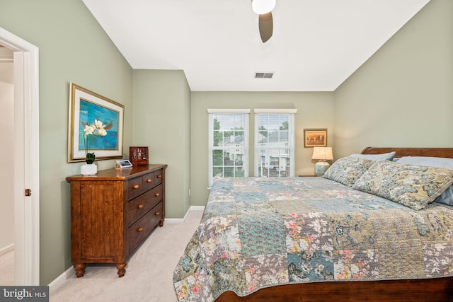913 Rolfe Pl, Alexandria, VA 22314 - bedroom featuring light carpet and ceiling fan