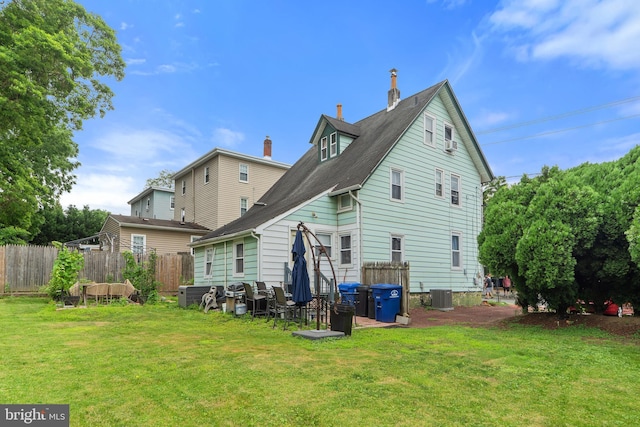 127 Schooley St, Moorestown, NJ 08057 - rear view of house with a chimney