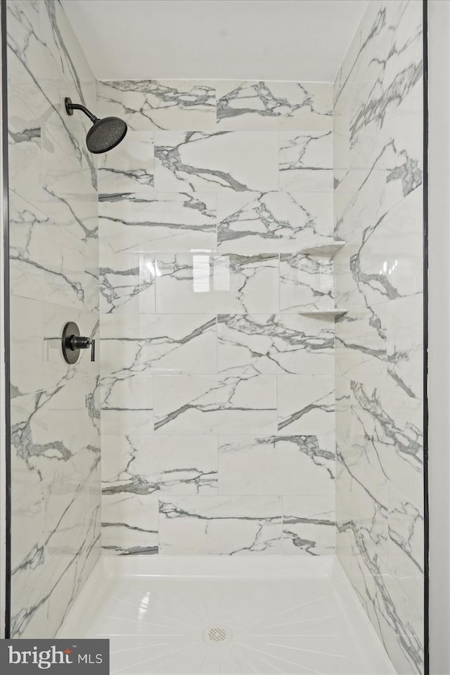 3912 Fernhill Ave, Baltimore, MD 21215 - full bathroom with a marble finish shower