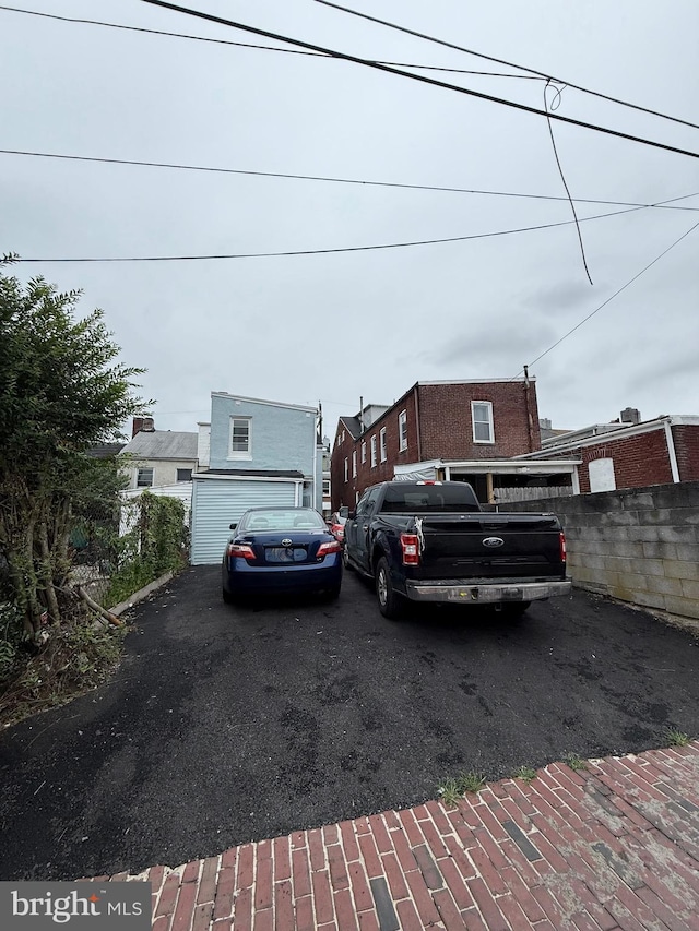 331 Spring Garden St, Reading, PA 19602 - view of parking