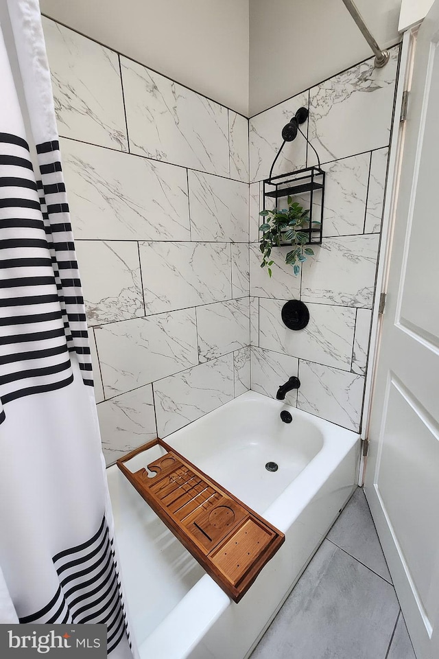 335 N 60th St, Philadelphia, PA 19139 - bathroom featuring shower / bathtub combination with curtain