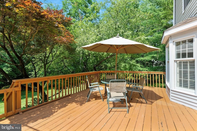213 Willits Way, Glen Mills, PA 19342 - wooden deck with outdoor dining space and view of wooded area