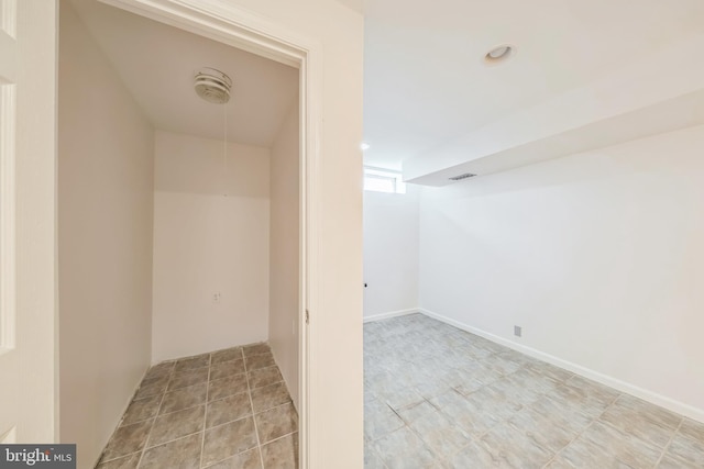 1305 Cavendish Dr, Silver Spring, MD 20905 - view of spacious closet