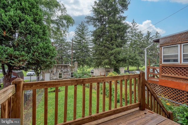 430 S W End Ave, Lancaster, PA 17603 - view of wooden deck