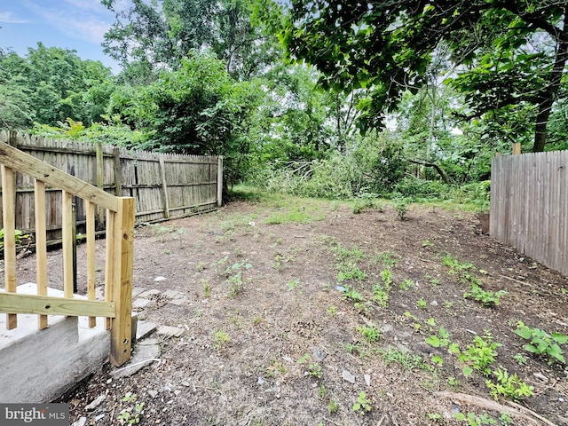 534 Columbia Ave, Millville, NJ 08332 - view of yard