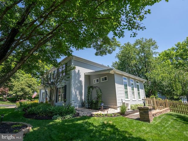220 Rabbitt Rd, Gaithersburg, MD 20878 - view of side of property