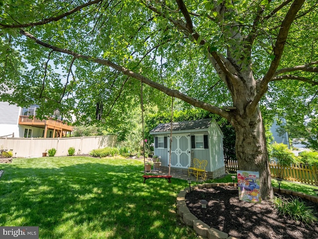 220 Rabbitt Rd, Gaithersburg, MD 20878 - view of yard featuring a storage unit