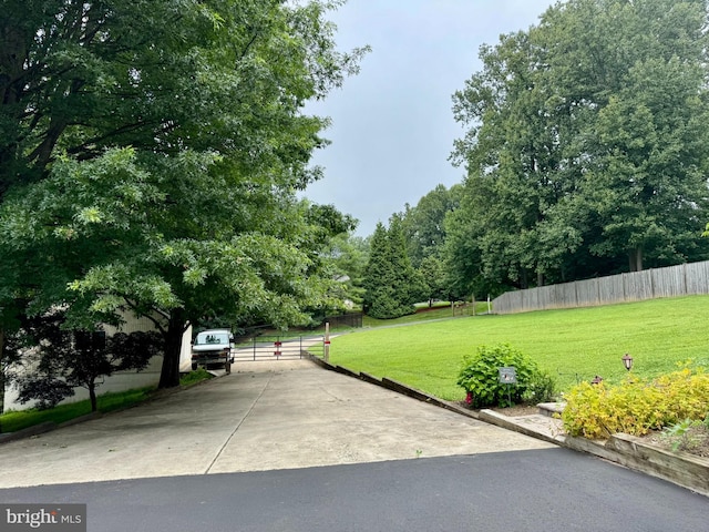 11608 Leesburg Pike, Herndon, VA 20170 - surrounding community