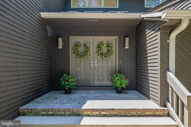 9 Sleepy Hollow Ln, West Windsor, NJ 08550 - view of exterior entry