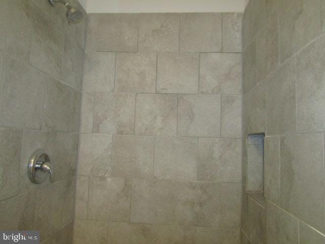 1303 N Patterson Park Ave, Baltimore, MD 21213 - bathroom view of tiled shower