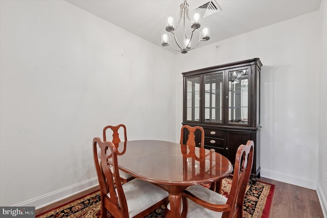 200 Harvin Way Unit 231, Brookhaven, PA 19015 - dining room with a chandelier and wood finished floors