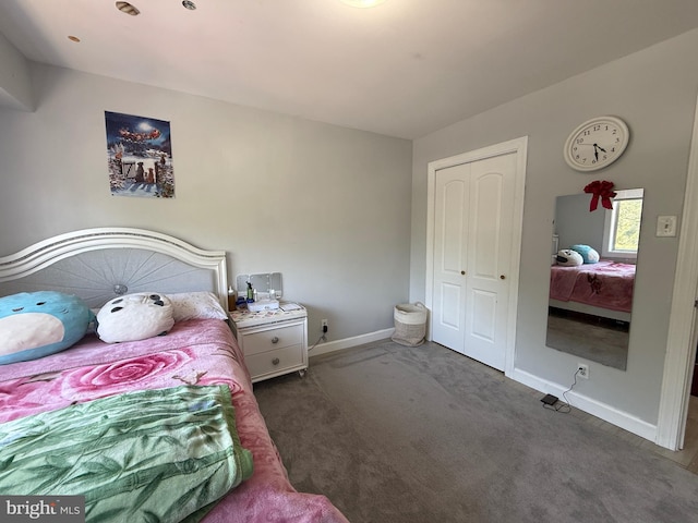 12656 Dara Dr, Woodbridge, VA 22192 - carpeted bedroom featuring baseboards and a closet