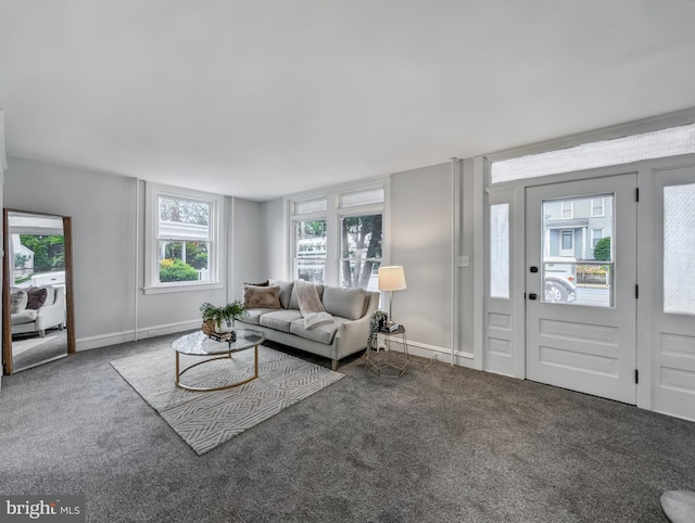 729 E Main St, Ephrata, PA 17522 - carpeted living room featuring baseboards