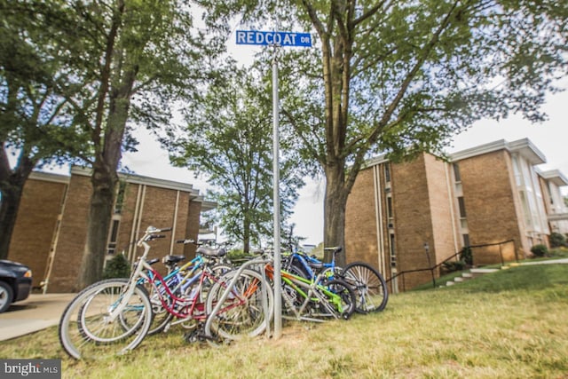 2605 Redcoat Dr Unit 252, Alexandria, VA 22303 - view of building exterior