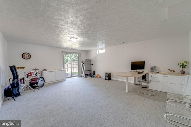 8 Ashley Ct, Stafford, VA 22554 - playroom featuring a textured ceiling and carpet flooring