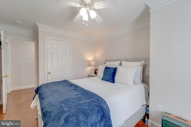 8 Ashley Ct, Stafford, VA 22554 - bedroom featuring ornamental molding, wood finished floors, and ceiling fan