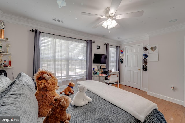 8 Ashley Ct, Stafford, VA 22554 - bedroom with light wood-style flooring, ornamental molding, and a ceiling fan