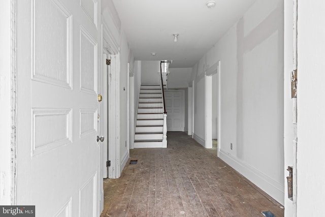 453 Bayard Rd, Kennett Square, PA 19348 - hall featuring stairway