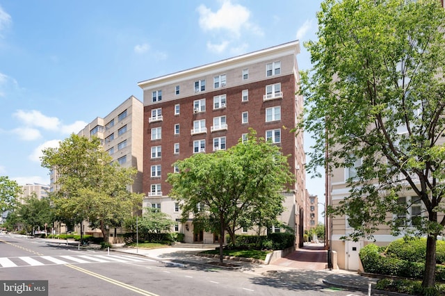 1954 Columbia Rd NW Unit 112, Washington, DC 20009 - view of apartment building / complex