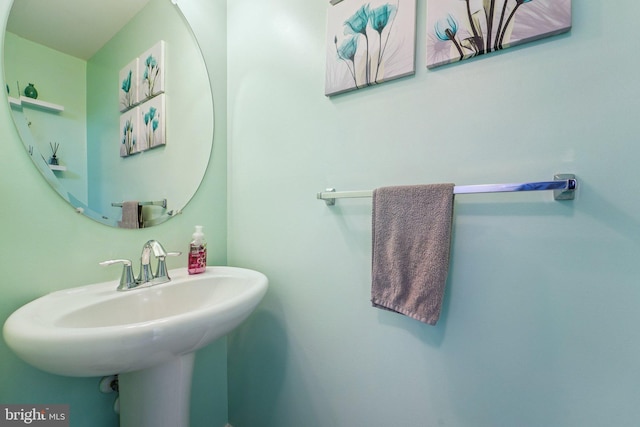 1108 Curtis Way, Glen Burnie, MD 21061 - bathroom with a sink