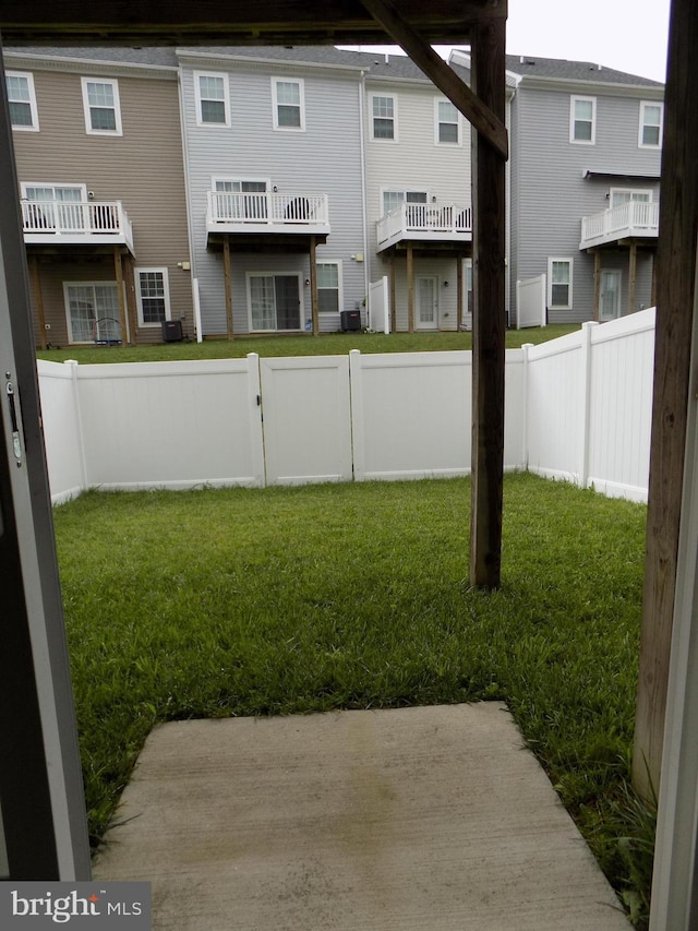 9545 Elizabeth Howe Ln, Owings Mills, MD 21117 - fenced backyard featuring a patio area