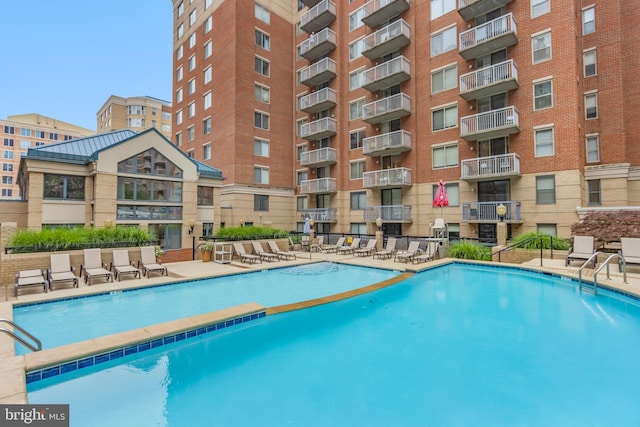3835 9th St N Unit 1001W, Arlington, VA 22203 - view of community pool