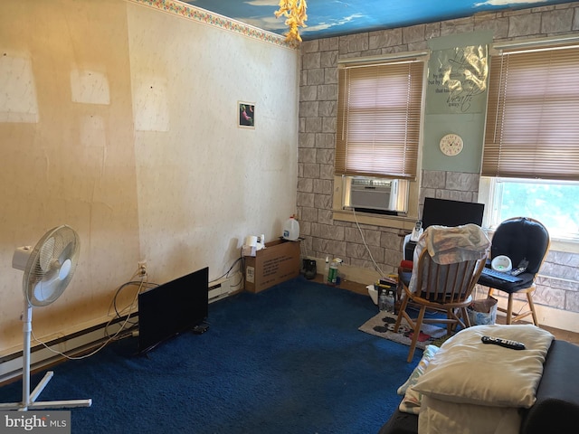 330 W Poplar St, Shenandoah, PA 17976 - sitting room featuring cooling unit and carpet