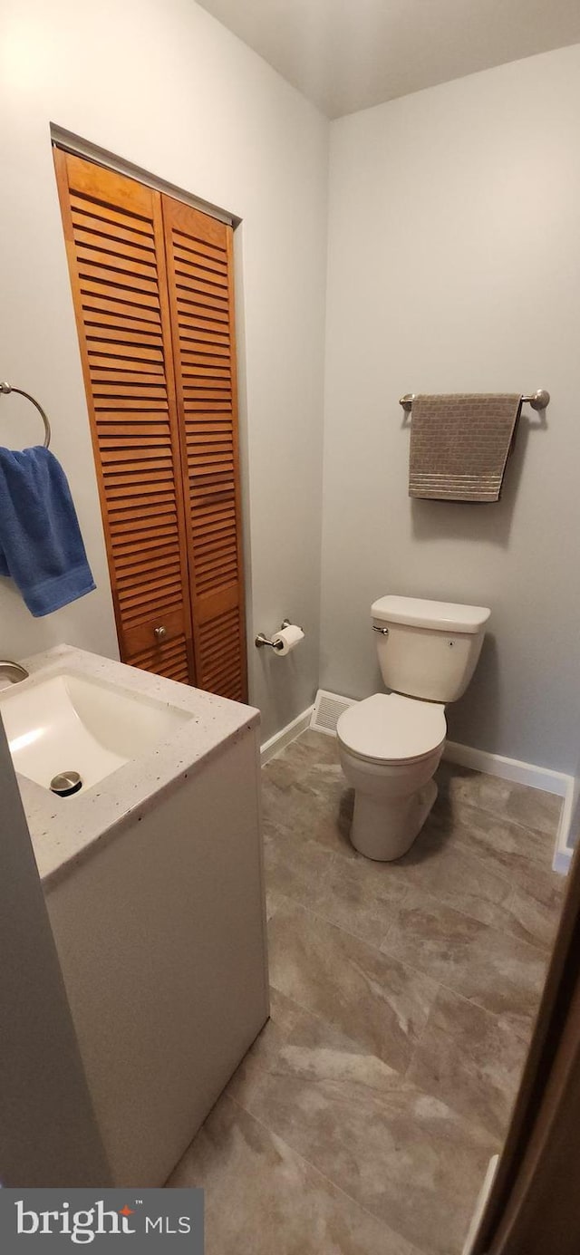 28 Victory Rd, Bridgeton, NJ 08302 - bathroom with vanity and a closet